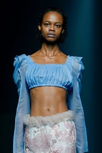 Kenzo-Men-Women-SS20-Paris-8922-1561305338.thumb.jpg.98cebab5f5ffc144be0ac7dd0ab1f1c3.jpg