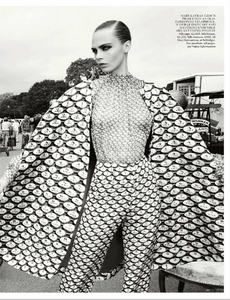 Luchford_UK_Vogue_November_2012_14.thumb.png.27d2ece478fbabb54f71e938eee98e9d.png