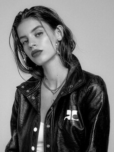 Luv-Aj-Fall-2018-Lookbook-Marta-Aguilar-Bryan-Carr_14_of_26.jpg