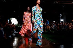 MSGM-RTW-SS19-Milan-4848-1537544941.thumb.jpg.f395dc52d800c7e1515c01e461c3f9fb.jpg