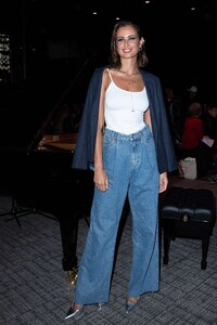 Malika-Menard---Guy-Laroche-Womenswear-SSr-2020-Show-at-Paris-Fashion-Week-10.jpg