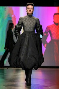 Marine-Serre-RTW-FW20-Paris-0143-1582629103.thumb.jpg.57f967821c1567b4ac63ea032de336e3.jpg