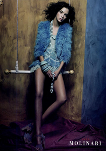 McDean_Anna_Molinari_Spring_Summer_2005_01.thumb.png.478273dea4030ba185317c0dad392884.png