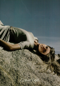 Meisel_Calvin_Klein_Collection_Spring_Summer_2005_02.thumb.png.d76a722fd7047b984001acf5b129ea9e.png