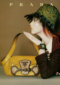 Meisel_Prada_Spring_Summer_2005_12.thumb.png.6d77e8977db695d20782726739f38566.png