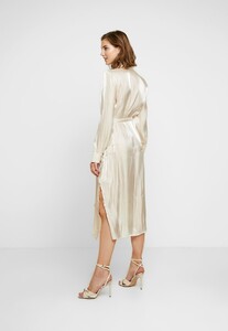 NAA21C07W-B11@5.jpg
