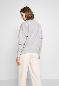 NL021J05X-J11@9.jpg