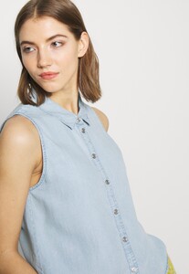 NM321E0B2-K11@6.jpg