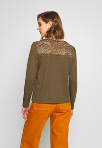 ON321D20R-N11@9.jpg