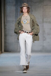 R13-RTW-SS19-New-York-4845-1536425931.thumb.jpg.62d7c19e7d22b7d988a9043428f5eab7.jpg