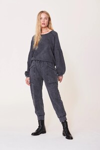 ROWIE_Postcards-A_W_Clara-Trackpant_Stonewash_014.jpg