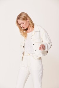 ROWIE_Postcards-A_W_Giselle-Jacket_090.jpg