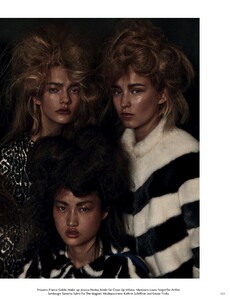 Sgura_Vogue_Germany_December_2015_22.thumb.jpg.a3c10ae56638c5574002d44462fe8cf1.jpg