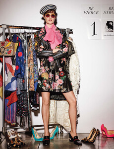 Sgura_Vogue_Germany_February_2016_07.thumb.jpg.2362252473af078a90d57f8ca14f012c.jpg