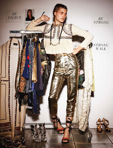 Sgura_Vogue_Germany_February_2016_46.thumb.jpg.5afbccc540b1fcea9fb6a4a54afb2030.jpg