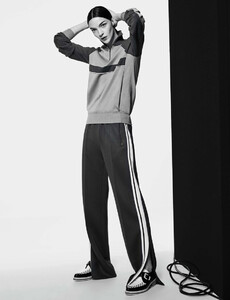 Sgura_Vogue_Germany_February_2016_49.thumb.jpg.c5acc63fed1651be4b6c4b3ded7cf2eb.jpg