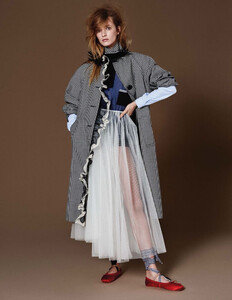Sgura_Vogue_Germany_February_2016_58.thumb.jpg.926f9645b0a46994d8cd89155dc9c50e.jpg