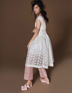 Sgura_Vogue_Germany_February_2016_71.thumb.jpg.d770aa29f7a3d91416771719e2a8d591.jpg