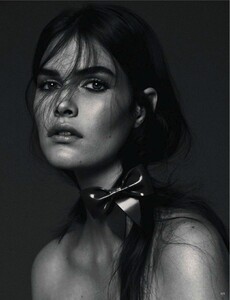 Sgura_Vogue_Germany_January_2016_10.thumb.jpg.aa657fbc46e8a0c38ccb3b8d8dc5e4b8.jpg