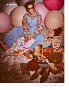 Sgura_Vogue_Paris_December_2015_02.thumb.jpg.977737fe5c3c23c9bd1e5609e2deca34.jpg