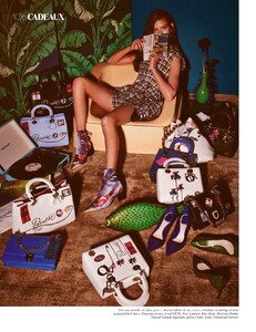Sgura_Vogue_Paris_December_2015_03.thumb.jpg.8f697729259d4d9b82a7b3f375298a8d.jpg
