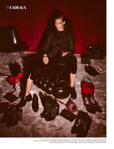 Sgura_Vogue_Paris_December_2015_09.thumb.jpg.22d2068f3381bd267123d5505115def8.jpg