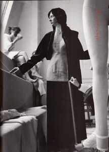 Shape_Meisel_Vogue_Italia_July_1997_04.thumb.jpg.294674aff9e1ce6c5bd8ca4290ed6c15.jpg