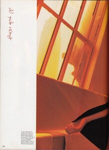 Shape_Meisel_Vogue_Italia_July_1997_19.thumb.jpg.168744bcd6012ad27ad5193ceadf6792.jpg