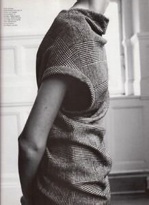 Shape_Meisel_Vogue_Italia_July_1997_22.thumb.jpg.2edbe21a7393b55a2d00c5fa5ea0e5d1.jpg