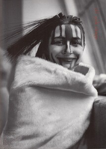 Shape_Meisel_Vogue_Italia_July_1997_24.thumb.jpg.bbfe5ef8e4e0e15bd08f9c83b84c982c.jpg