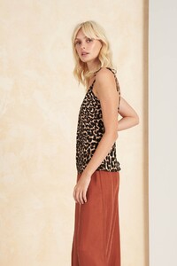 Tigerlily-Colca-Cami-Top-Leopard_T393048_2.jpg