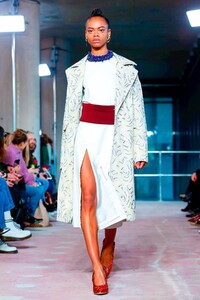 Toga-MA-RTW-FW18-London-2665-1518866329.thumb.jpg.45f052cc0b5718271539e04166358a6b.jpg