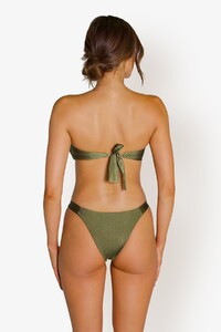 UMA_OLIVE_BACK.thumb.jpg.2bcf5bdaf3b004866f50cdfb4fe26240.jpg
