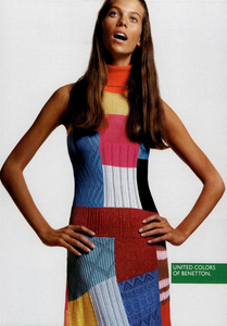 United_Colors_Of_Benetton_Spring_Summer_2005_02.thumb.png.82dc42a0dd035aabd64eead27bc320a7.png