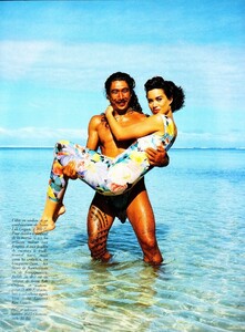 Voyage_Le_Goues_Glamour_France_July_August_1991_09.thumb.jpg.881f027053242dc1b15830643a2d89f7.jpg