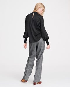 WAW19HA018NF18-001-C.jpg