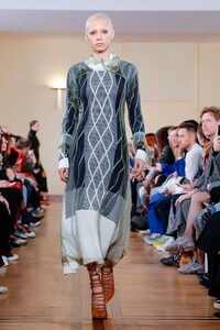 Y-Project-RTW-FW19-Paris-8283-1551367785.thumb.jpg.78d6dd75293eaeeb3e72a969c250a3d1.jpg