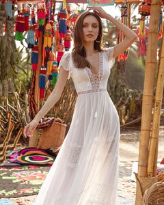 asafdadushbridal_71307124_736809686820439_5478166756831345244_n.jpg