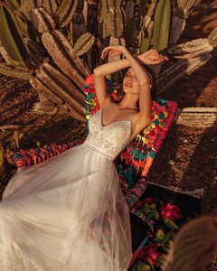 asafdadushbridal_72343185_158169718730975_417986185495080198_n.jpg