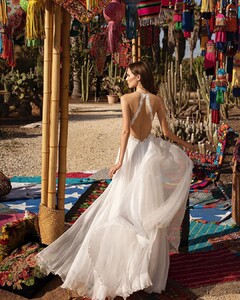 asafdadushbridal_74698411_177234466793297_5347926445590721870_n.jpg