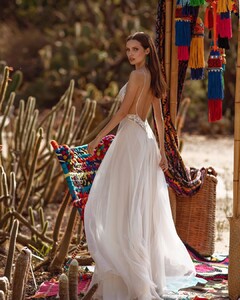 asafdadushbridal_74892134_152963659363468_4546383643894517542_n.jpg