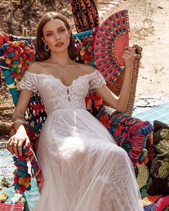 asafdadushbridal_75580725_750149072160831_3734443679616521900_n.jpg