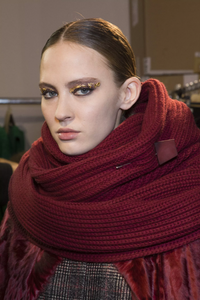 backstage-defile-akris-automne-hiver-2018-2019-paris-coulisses-75.thumb.jpg.be94a4c2f7b253660a229e3b6d123a4f.jpg