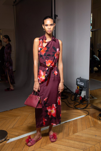 backstage-defile-altuzarra-automne-hiver-2020-2021-paris-coulisses-79.thumb.jpg.d57a8c7fca8d4d3cd62aabc06307fa64.jpg
