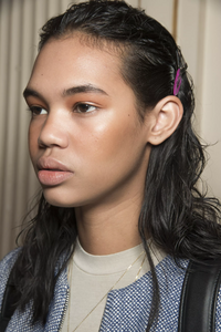 backstage-defile-altuzarra-printemps-ete-2019-paris-coulisses-168.thumb.jpg.9b5bf49d463a75a612a9f64ae17b2a52.jpg