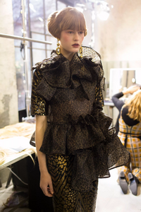 backstage-defile-antonio-marras-automne-hiver-2019-2020-milan-coulisses-11.thumb.jpg.0b56749c668945b3464efdd5d2ebd33b.jpg