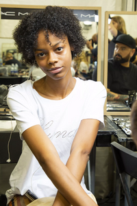 backstage-defile-blumarine-printemps-ete-2019-milan-coulisses-3.thumb.jpg.d827a4b5fbf717de470e316305d6bf5a.jpg