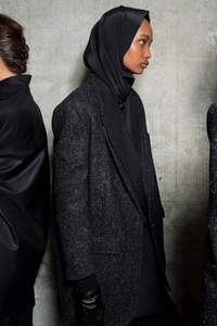 backstage-defile-max-mara-automne-hiver-2019-2020-milan-coulisses-89.thumb.jpg.a66fbf6684c0c1b7803d314a96357e59.jpg