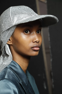backstage-defile-off-white-automne-hiver-2019-2020-paris-coulisses-89.thumb.jpg.564165b8cfbcdbaed5f9090269a8fc1f.jpg