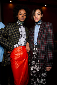 backstage-defile-paul-smith-automne-hiver-2019-2020-paris-coulisses-16.thumb.jpg.23ef4401f56d53cd90fe145387c227ec.jpg